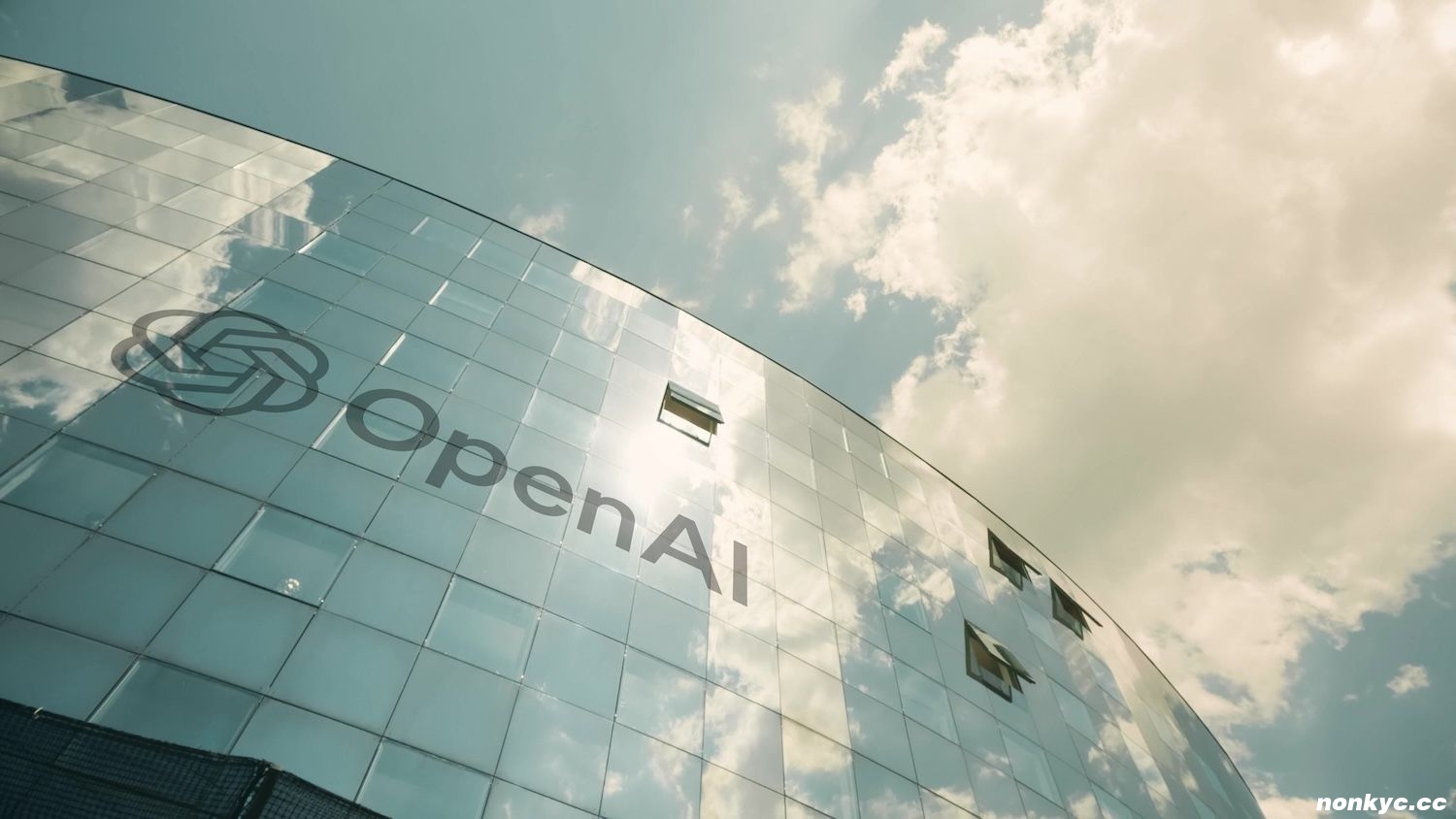 OpenAI称7月单月收入年化已超整个二季度