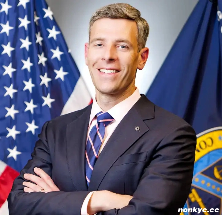 621d3e8ee16d4e3ed1b00e4d48341158_format,webp